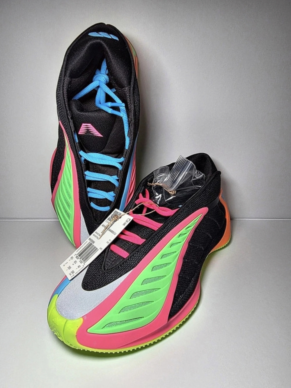 Adidas Anthony Edwards 2 J Youth Size 7 Women’s Size 8.5 New With Box